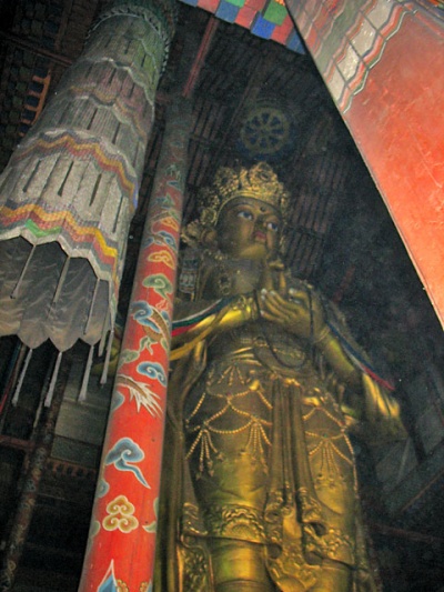 Гигантская статуя Будды, "Того, чей взор обращен во все стороны"