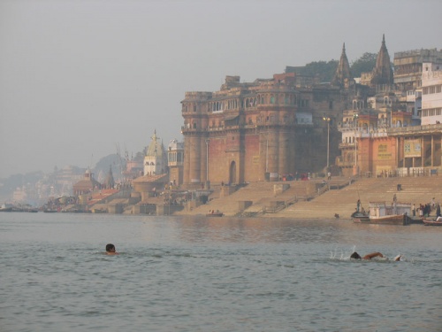 Гхаты Бенареса (Варанаси) Гхаты Бенареса (Варанаси)