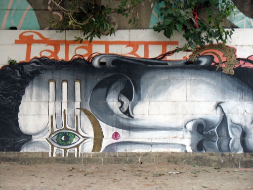 Графити на стенах Варанаси Графити на стенах Варанаси