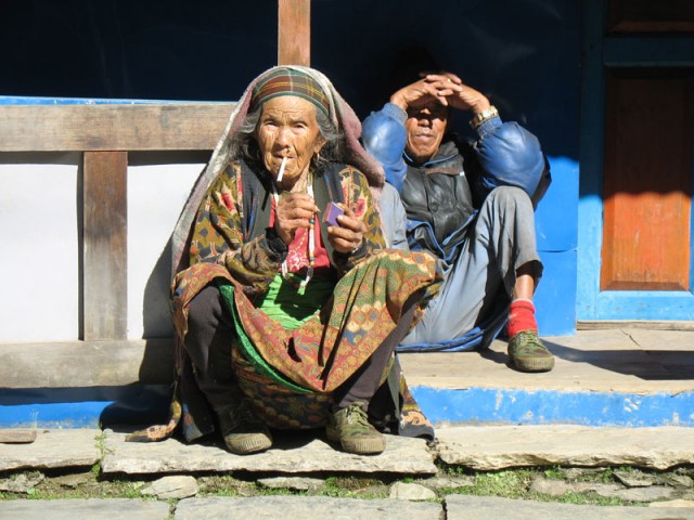 Непальская бабушка