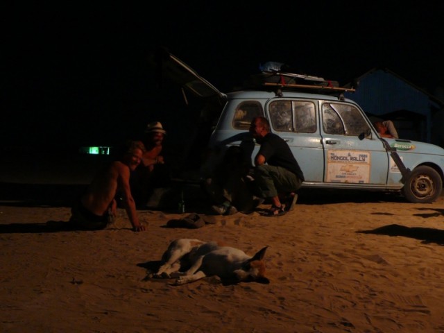  .  .       . ,    ,      .