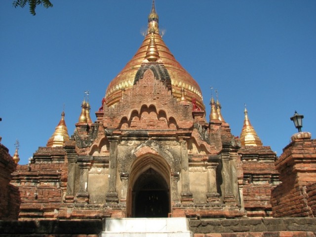 DHAMMA YAZAKA STUPA