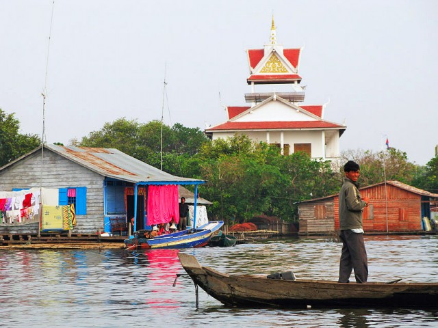 Путешествие на лодке из Сием Риепа в Баттамбанг