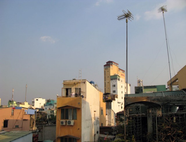 Вид с балкона, "самолетики" Вид с балкона, "самолетики"