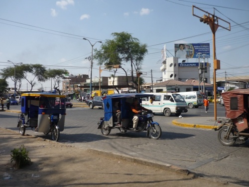 типичный перуанский транспорт