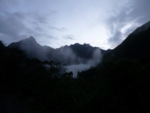 и светать начинает.. и светать начинает..