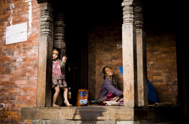 Непал. Катманду. Из серии: "Жизнь  города." "Оторва." 2009 г.