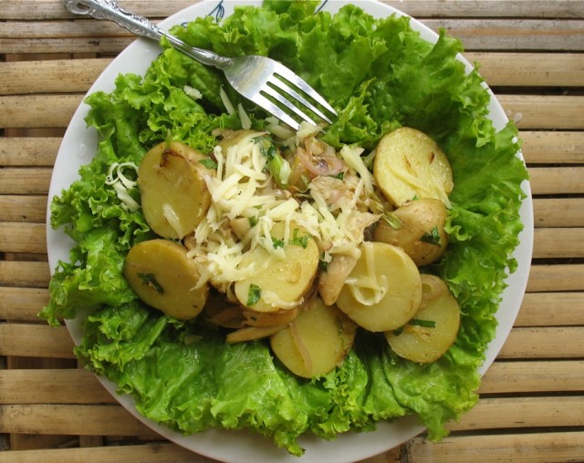 Русская картошка с грибами в индонезийском исполнении