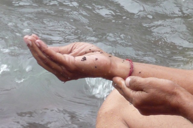 Девпраяг. У священного места. Девпраяг. У священного места.