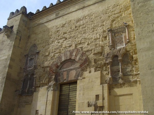 Mezquita en Córdoba, Puerta del Sagrario