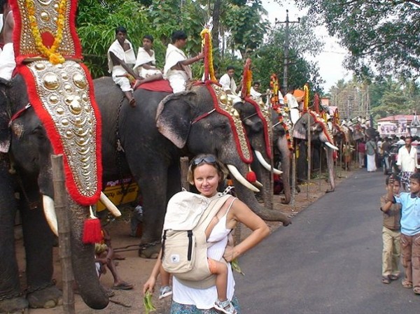 Фестиваль слонов, сынок спит. Керала