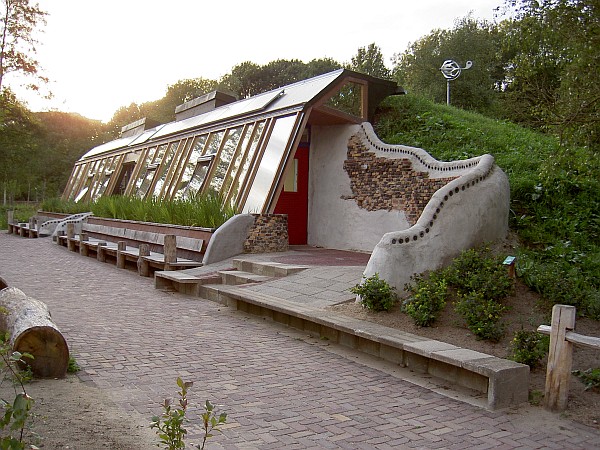  The Earthship 