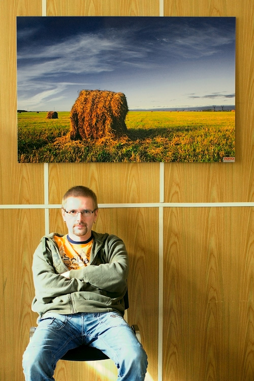 114  76 ,  metallic ( )