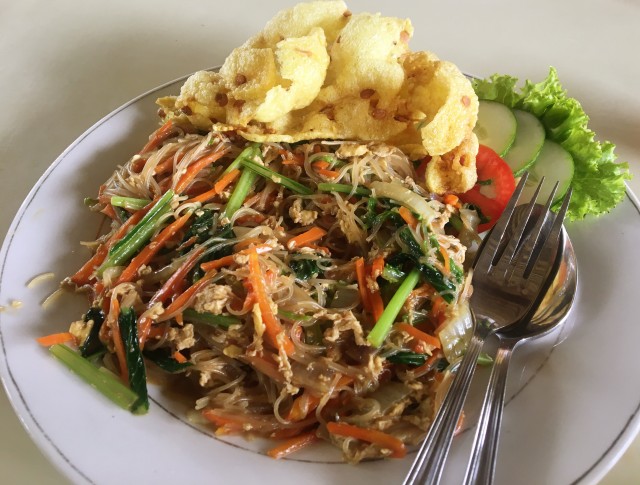 Mie goreng (25 ./108 ).