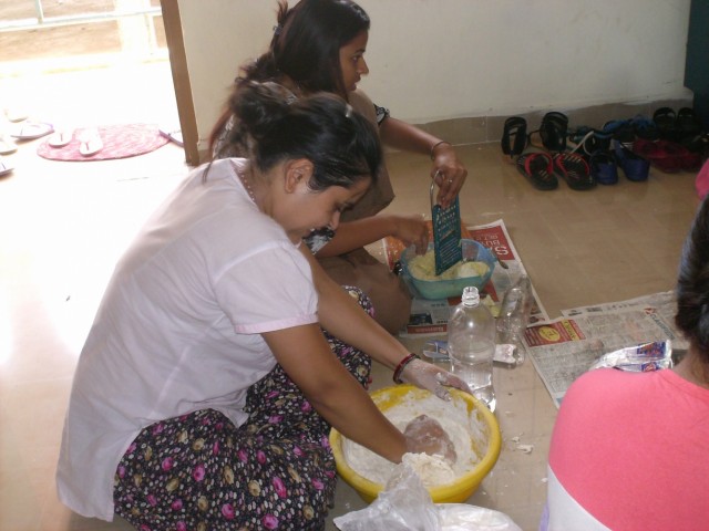 месим тесто месим тесто