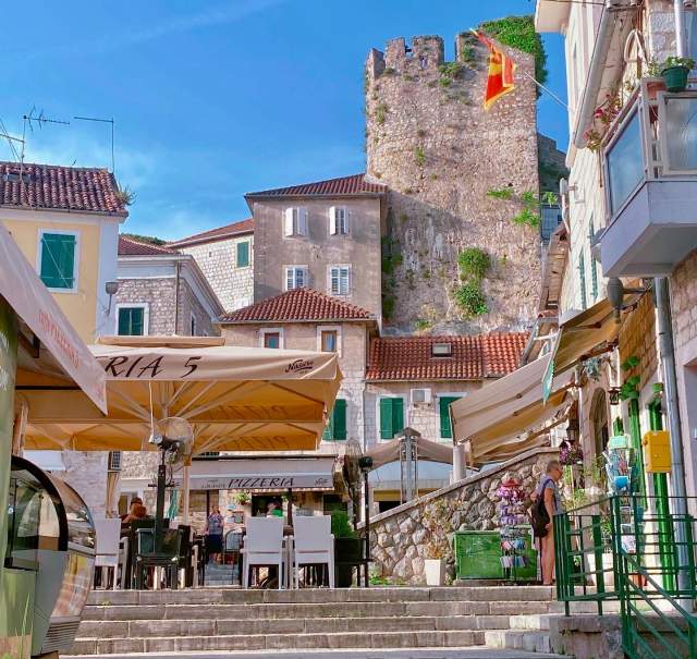 Фото 1 Фото 1