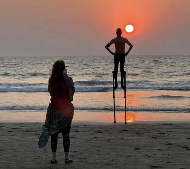 Попала в кадр подписчице Попала в кадр подписчице