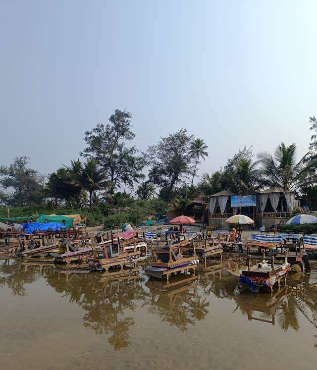 ����� �������� �������