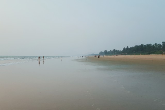 Gokarna Beach взгляд направо