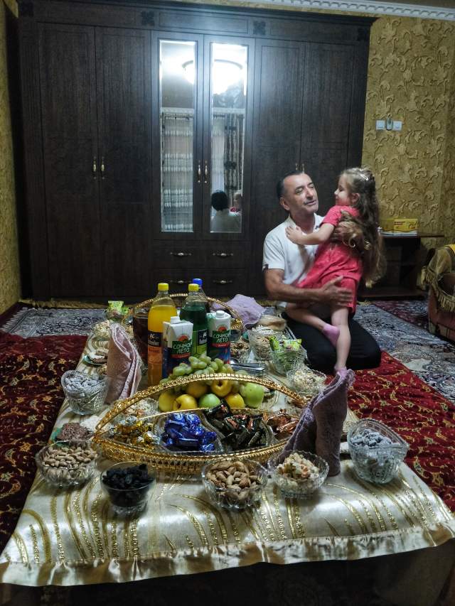 Дедушка - звезда ТВ Таджикистана Дедушка - звезда ТВ Таджикистана