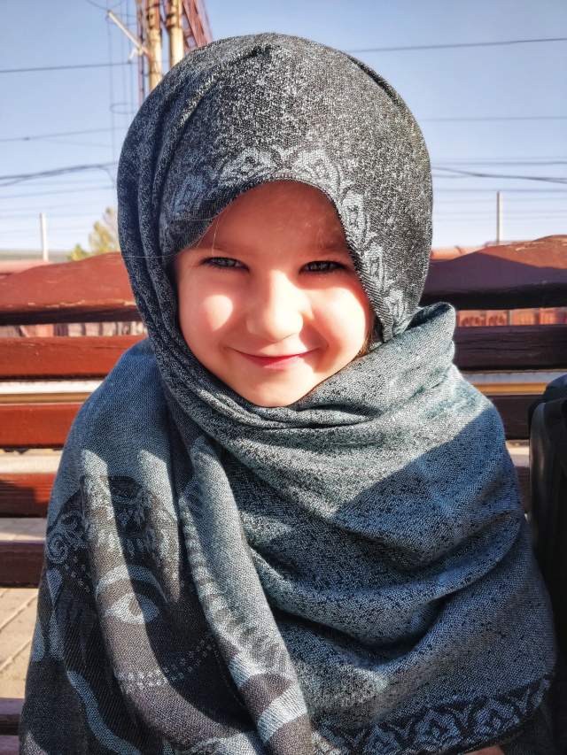 Раннее утро в ожидании поезда Раннее утро в ожидании поезда