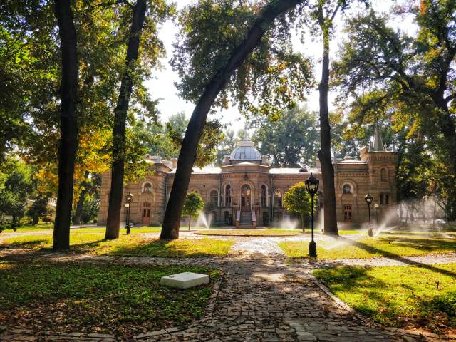 Дворец Романовых Дворец Романовых