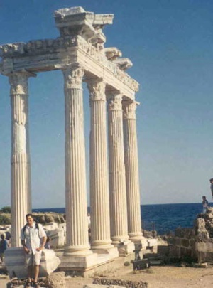 Храм Аполлона в Сиде
