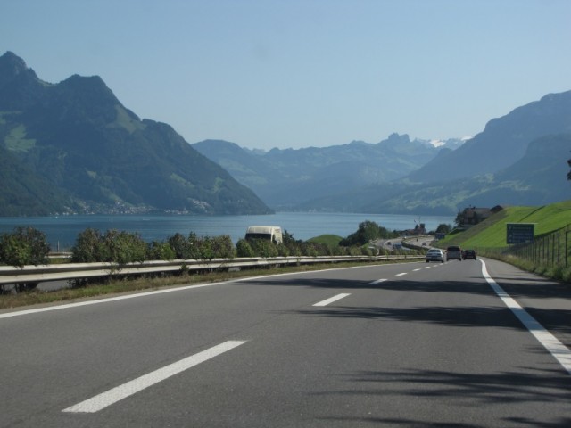Щвейцария с автобана