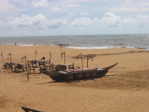 Отель Mount Lavinia. Пляж. Отель Mount Lavinia. Пляж.