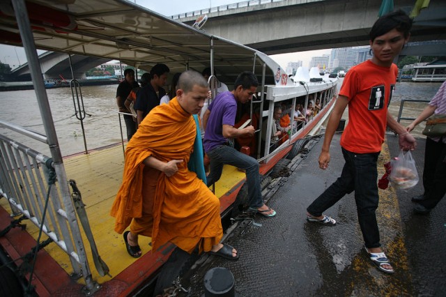 Речной трамвайчик Речной трамвайчик
