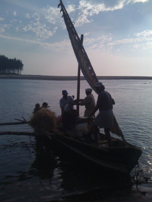 Переправа через речку в Маараштре. Переправа через речку в Маараштре.