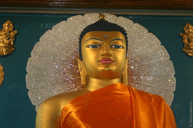 Будда в Храме Махабодхи