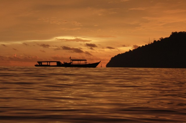 закат у паданга закат у паданга