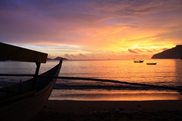 закат у паданга закат у паданга