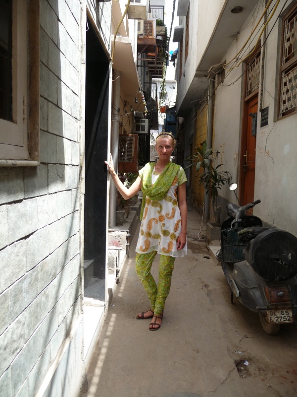 чуридар-камиз чуридар-камиз