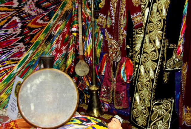    - , , , , , , , , , , , , ,   ...