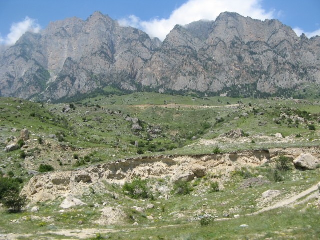 Алагирское ущелье