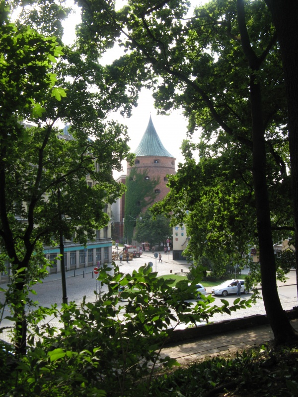 Ага, башни еееесть))) Ага, башни еееесть)))