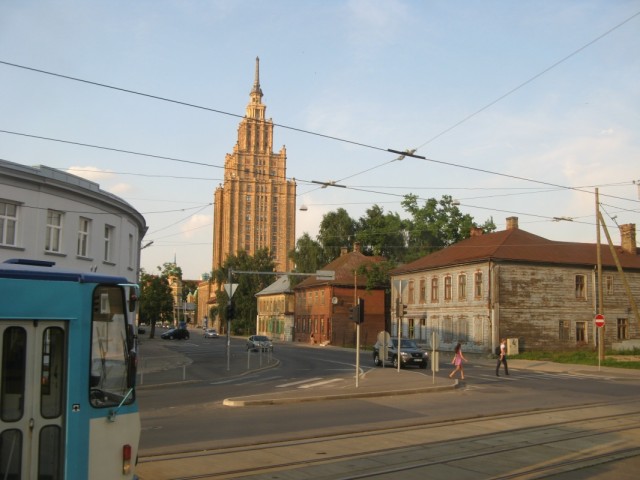 А, говорят, был момент - хотели вернуть, звезду-то... А, говорят, был момент - хотели вернуть, звезду-то...