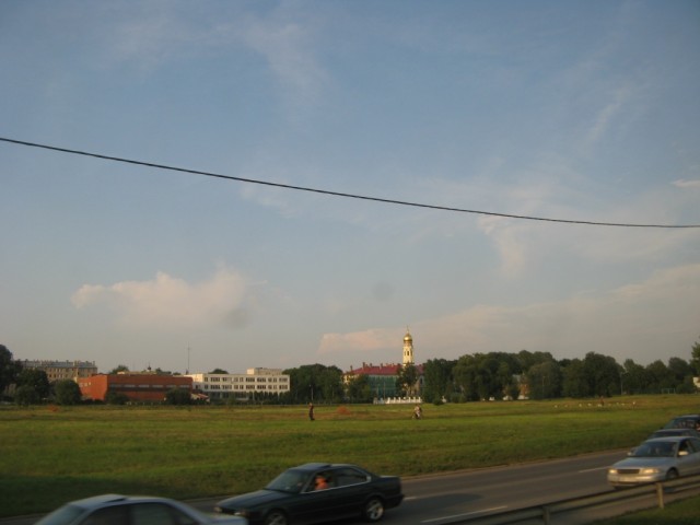 Блестят на солнце купола... Блестят на солнце купола...