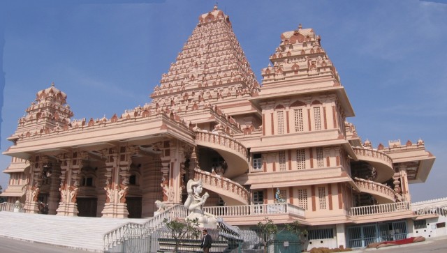   (Chattarpur Mandir)