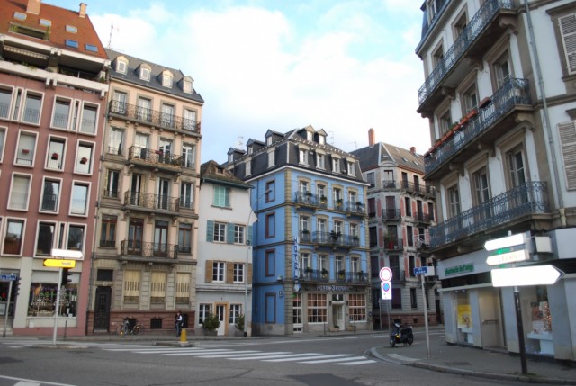 rue de Zurich ,      ,        ;)