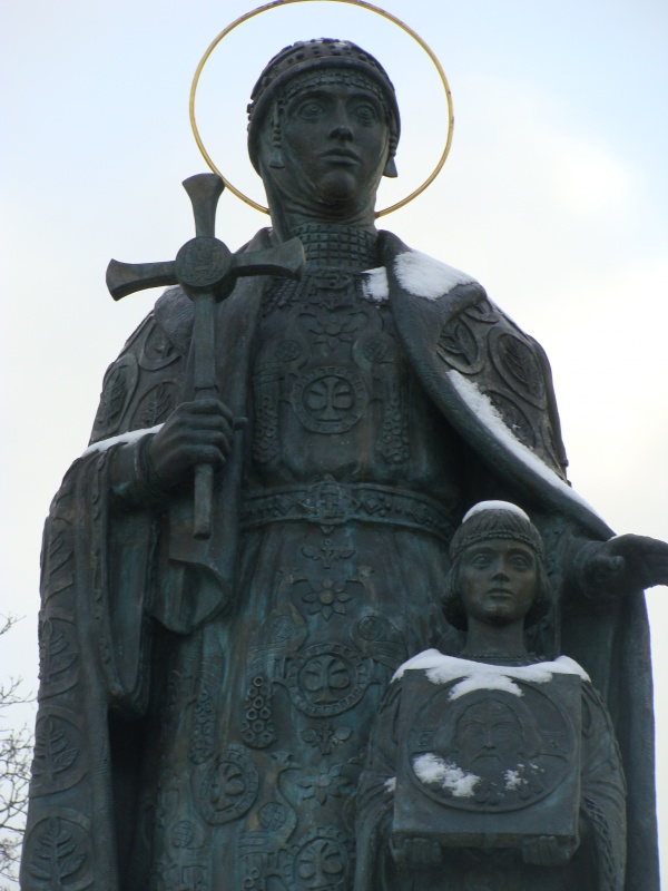 Ольга правила Киевской Русью после смерти своего мужа князя Игоря. Ольга правила Киевской Русью после смерти своего мужа князя Игоря.