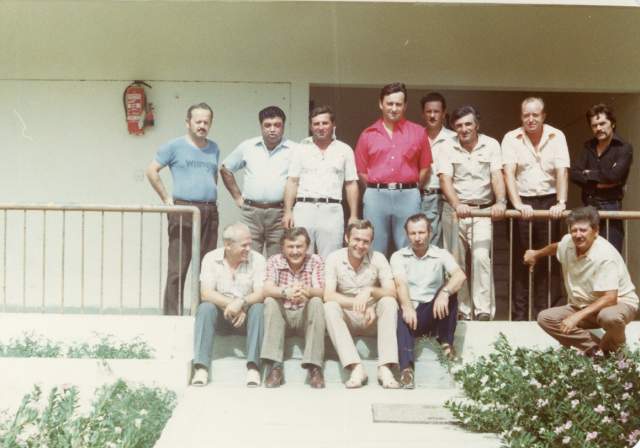 1982 .   ,  7  8,     ,        -  