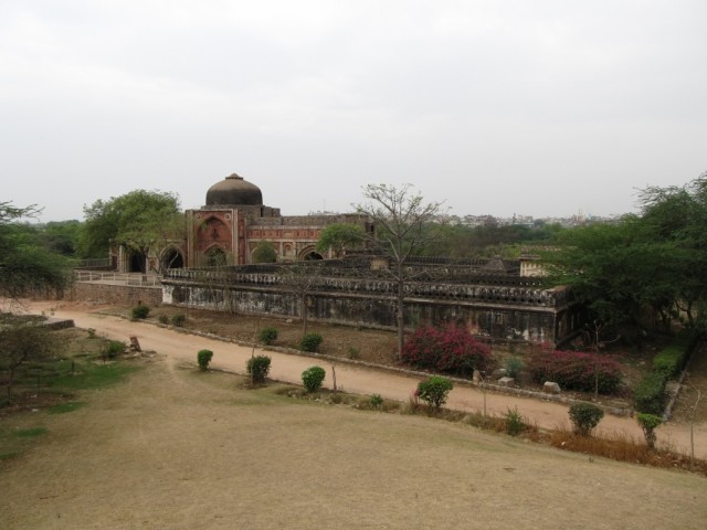 Mehrauli  .