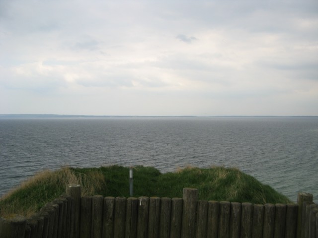 Вид со стены Арконы на Балтийское Море. Кажется вот-вот и покажутся из-за горизонта корабли новгородца Садко или руянские боевые суда...