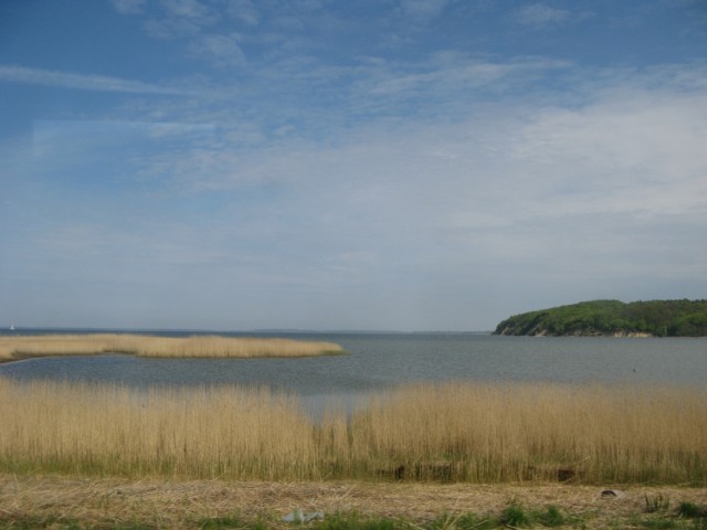         (Großer Jasmunder Bodden)     (Lietzow)