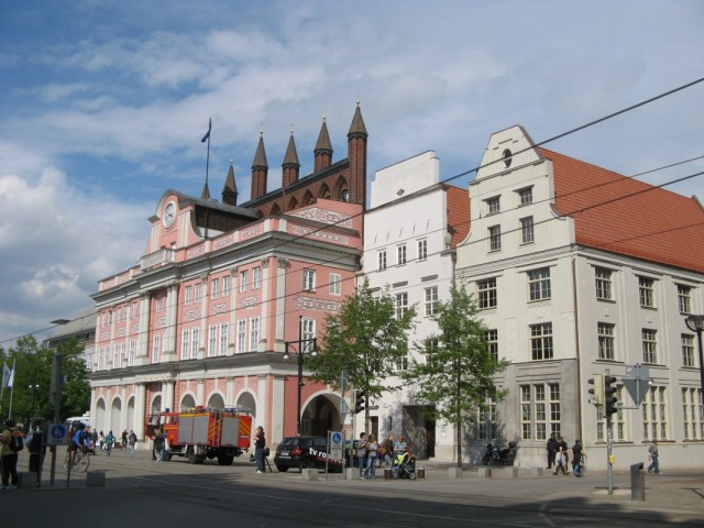   (Rathaus)
