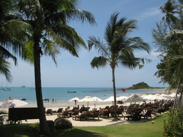 Пляж Чоенг Мон