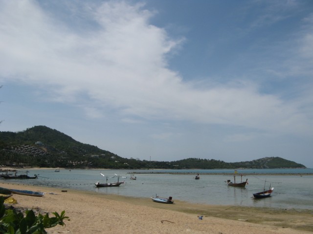 Пляжи Лаем Хин Нго и Ао Йай Ной (вдалеке)